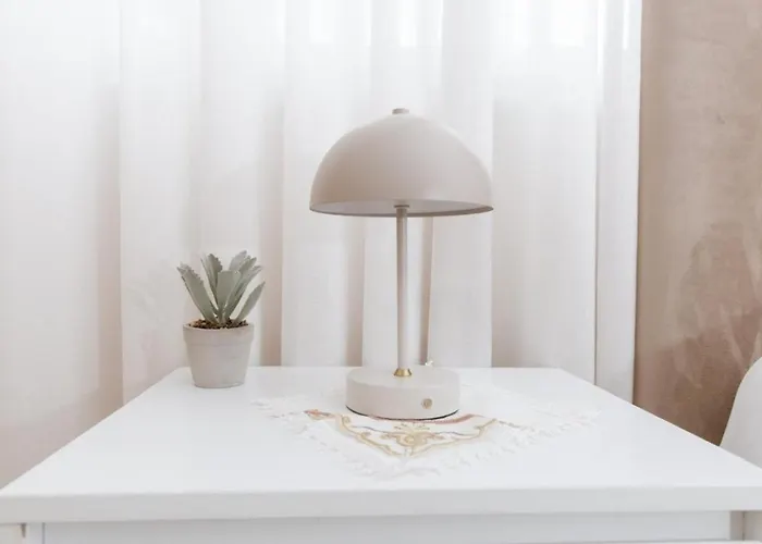 Chic & Serene Apartment-your Relaxing Oasis *